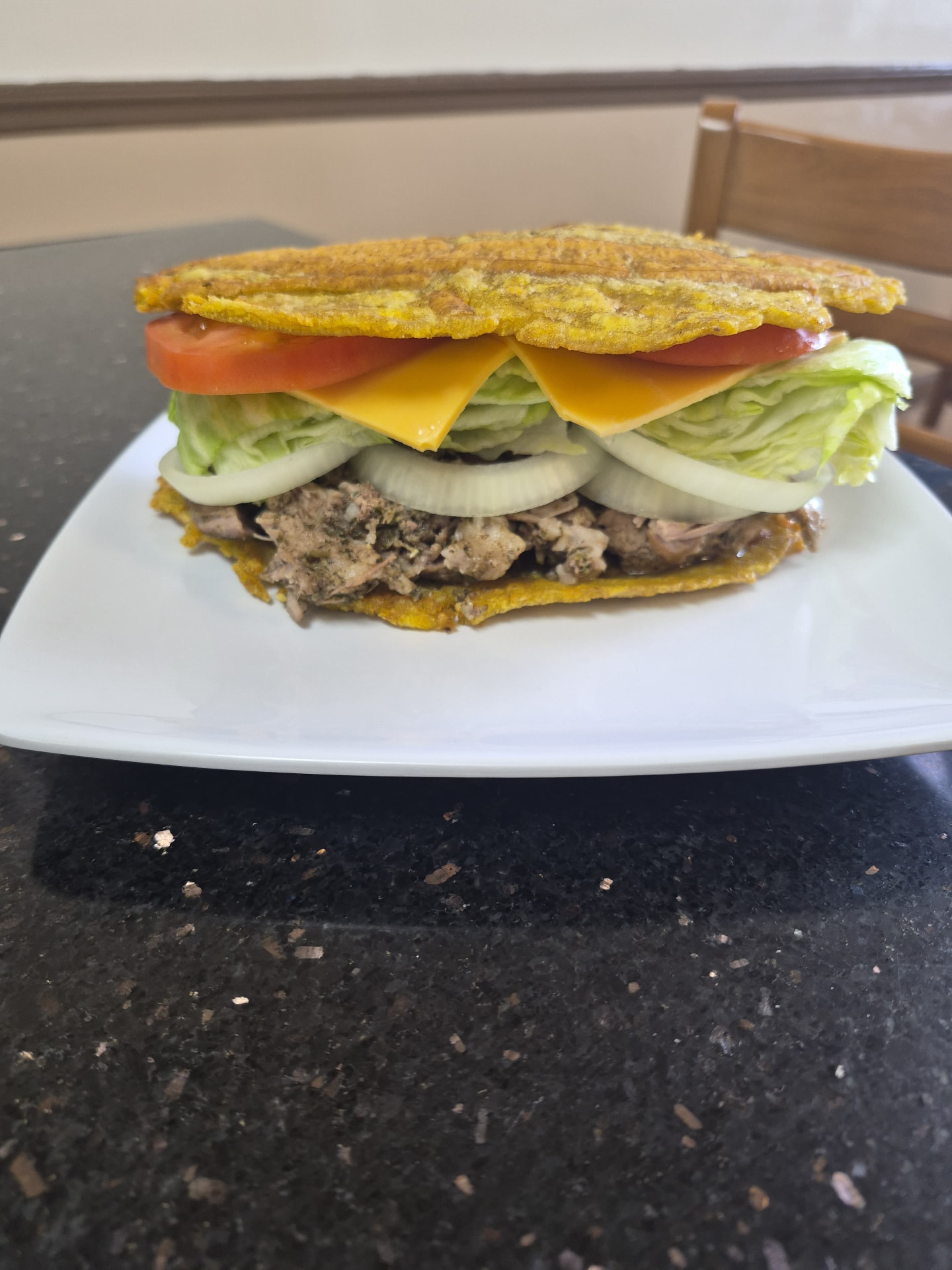 Jibarito de bistec con queso